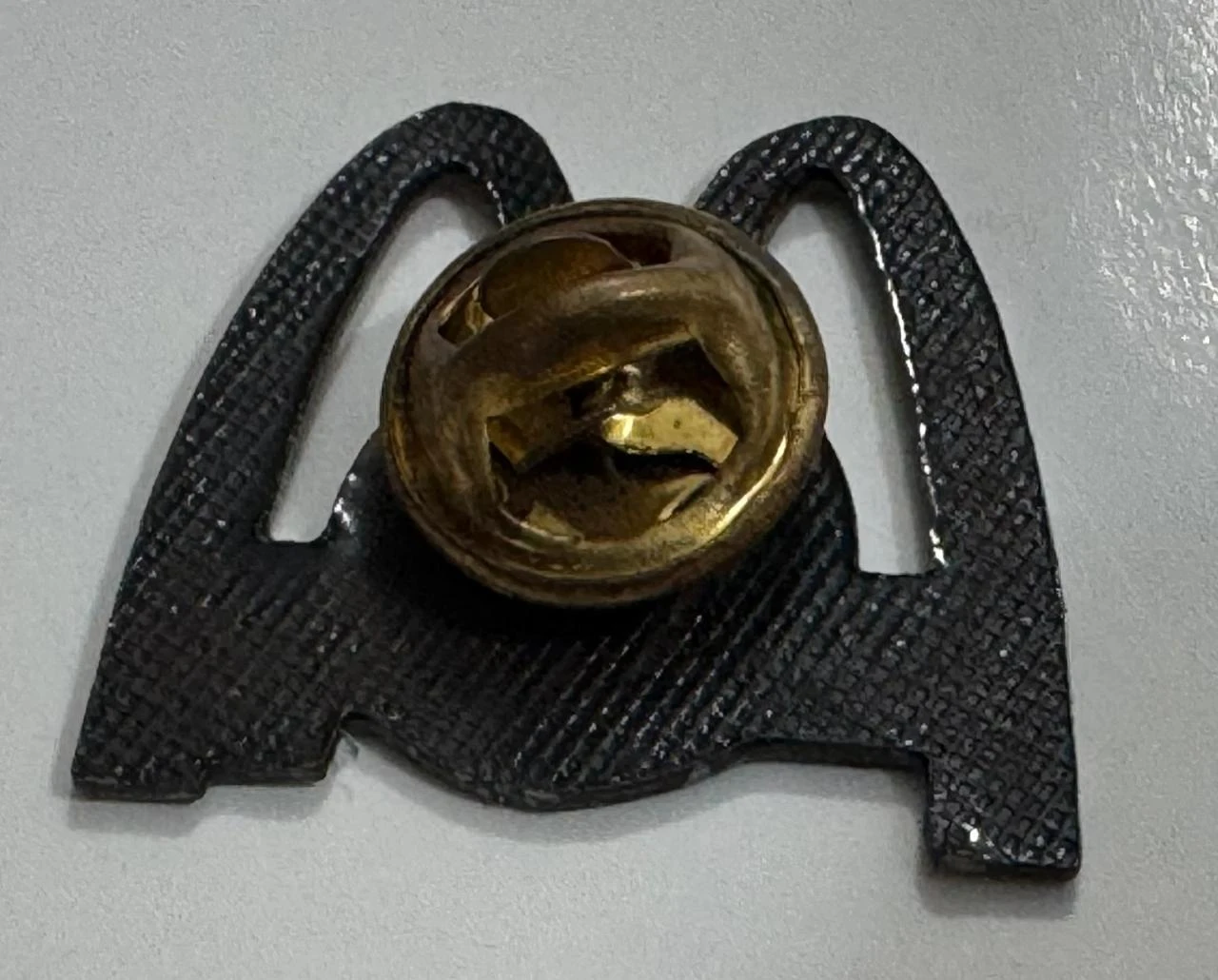 Metalen pin of broche McDonald's dinosaurussen – photo 2